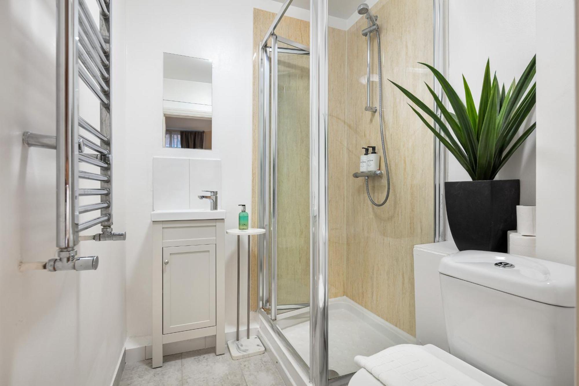 Elegant Kensington With Patio Appartement
